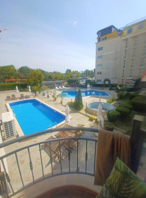 Отель Single Apartment in Searegal Compex  Несебыр